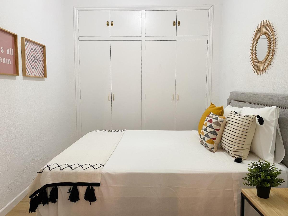 Belleza Y Estetica Modernista En Pleno Centro Alicante Eksteriør billede